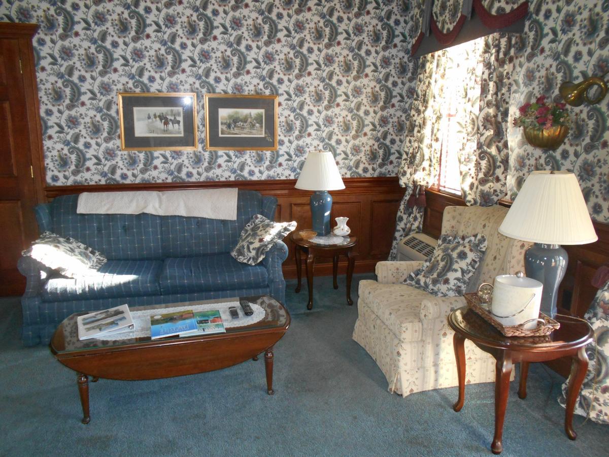 West Ridge Bed & Breakfast Elizabethtown Exterior foto