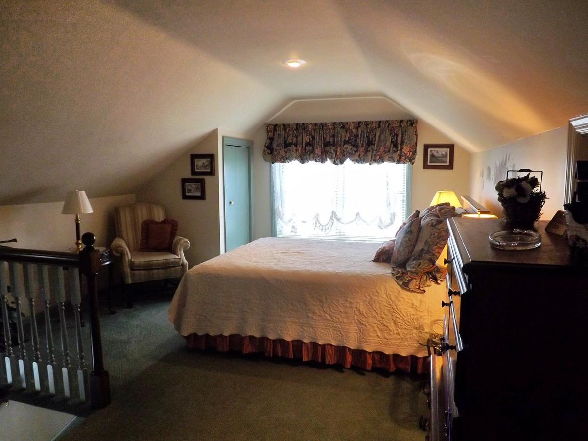 West Ridge Bed & Breakfast Elizabethtown Exterior foto